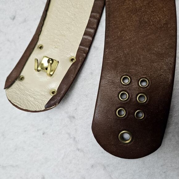 Vintage Brown Leather Waist Belt Size 26 Gold Buckle Roger Van S Classic‎ Clover - Picture 4 of 9